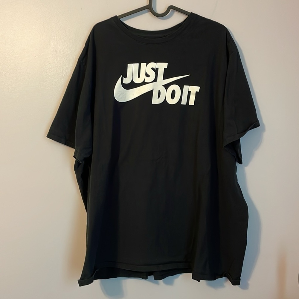 Nike The Nike Tee Just Do It Athletic Cut Black White T-shirt size 3XL